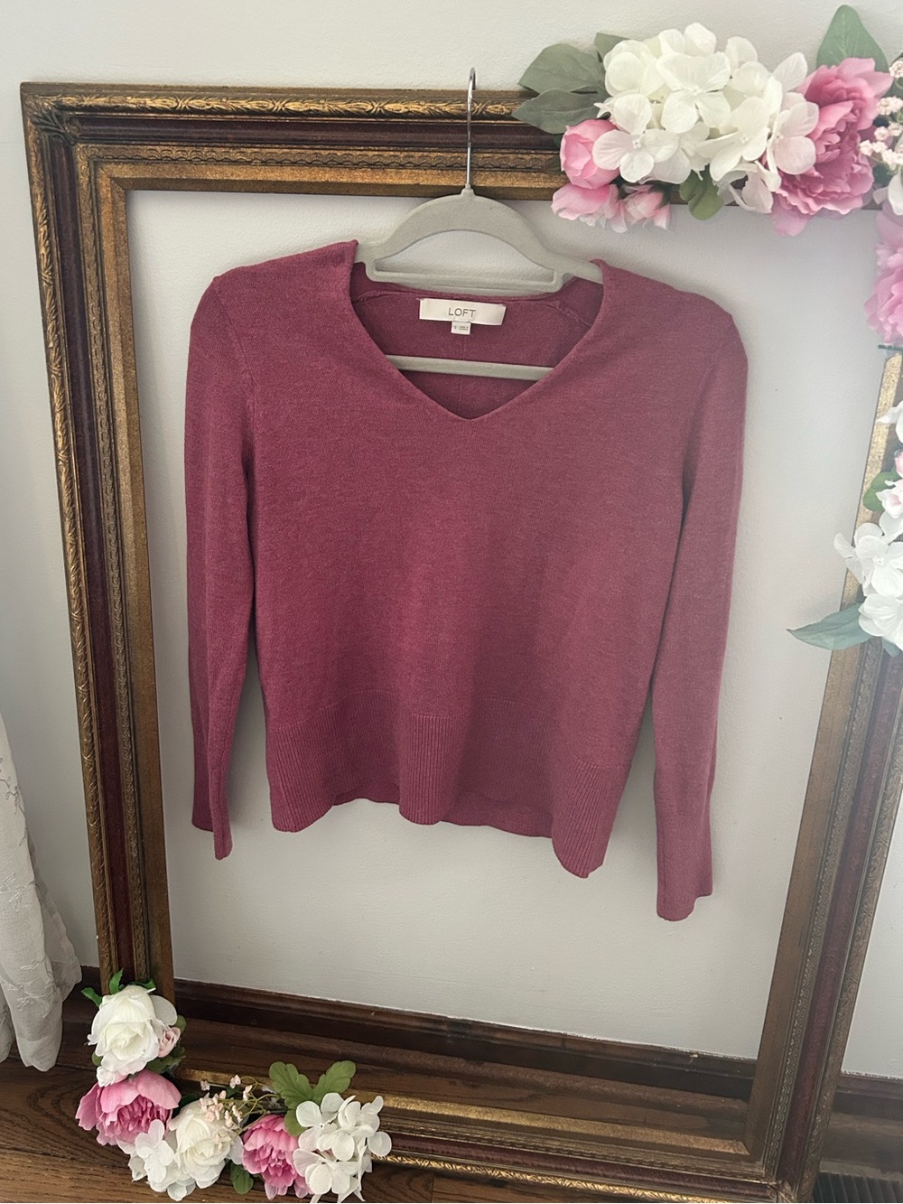 LOFT V-Neck Sweater in Mauve Pink